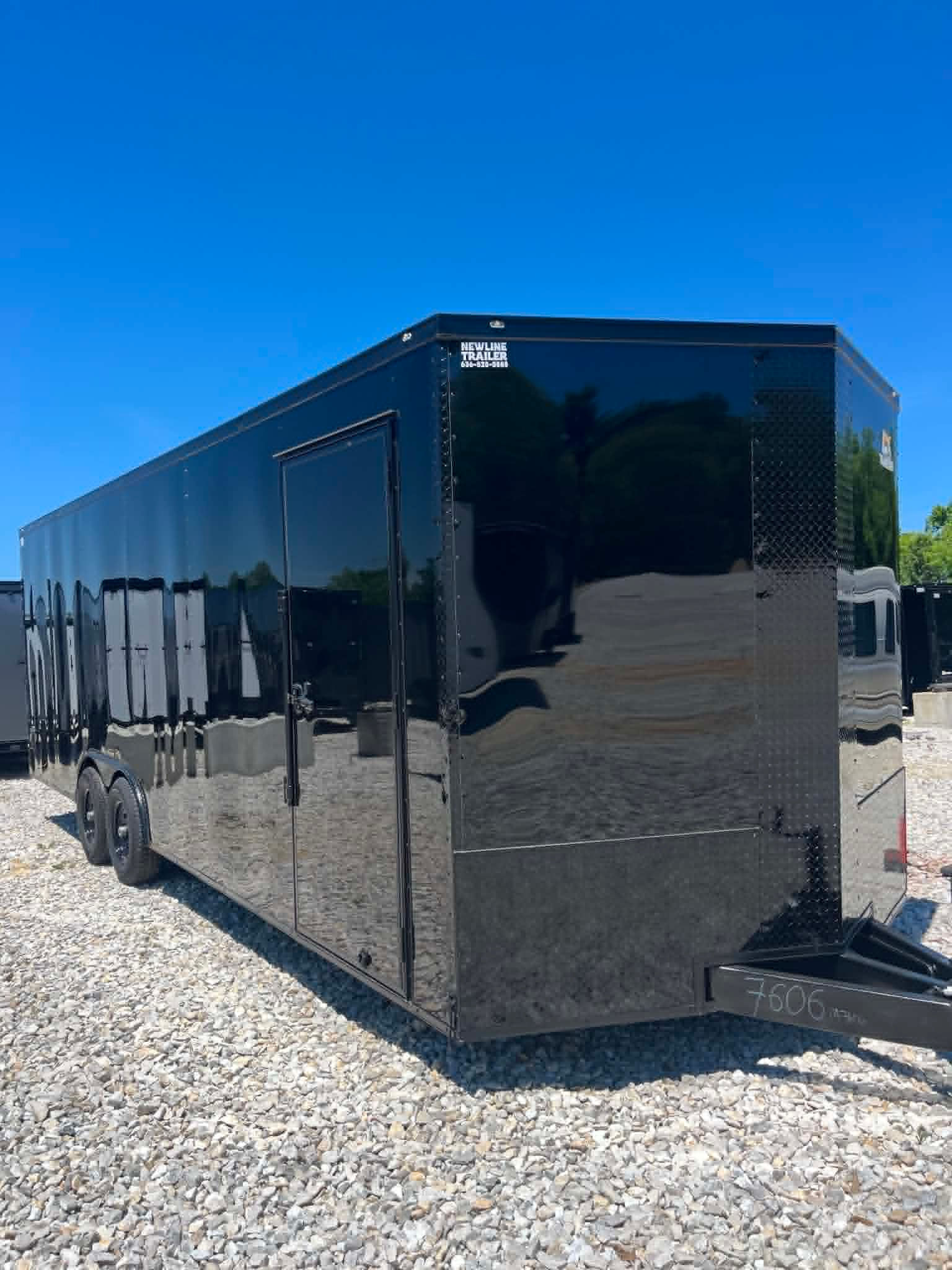 2026 Yellowstone 8.5x24 Cargo, Blackout, 7' Interior, .080 Polycor, 10k GVWR