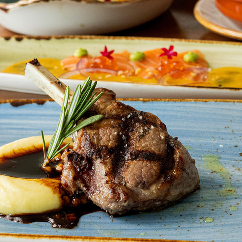 UNO MAS, brunch takes on the spirit of a relaxed Spanish weekend gatherin