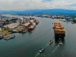 Porto de Santos apresenta campanha de dragagem de manutenção a moradores