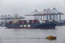 Governo Lula tenta agilizar concessões em portos enquanto setor reclama de lentidão em processos