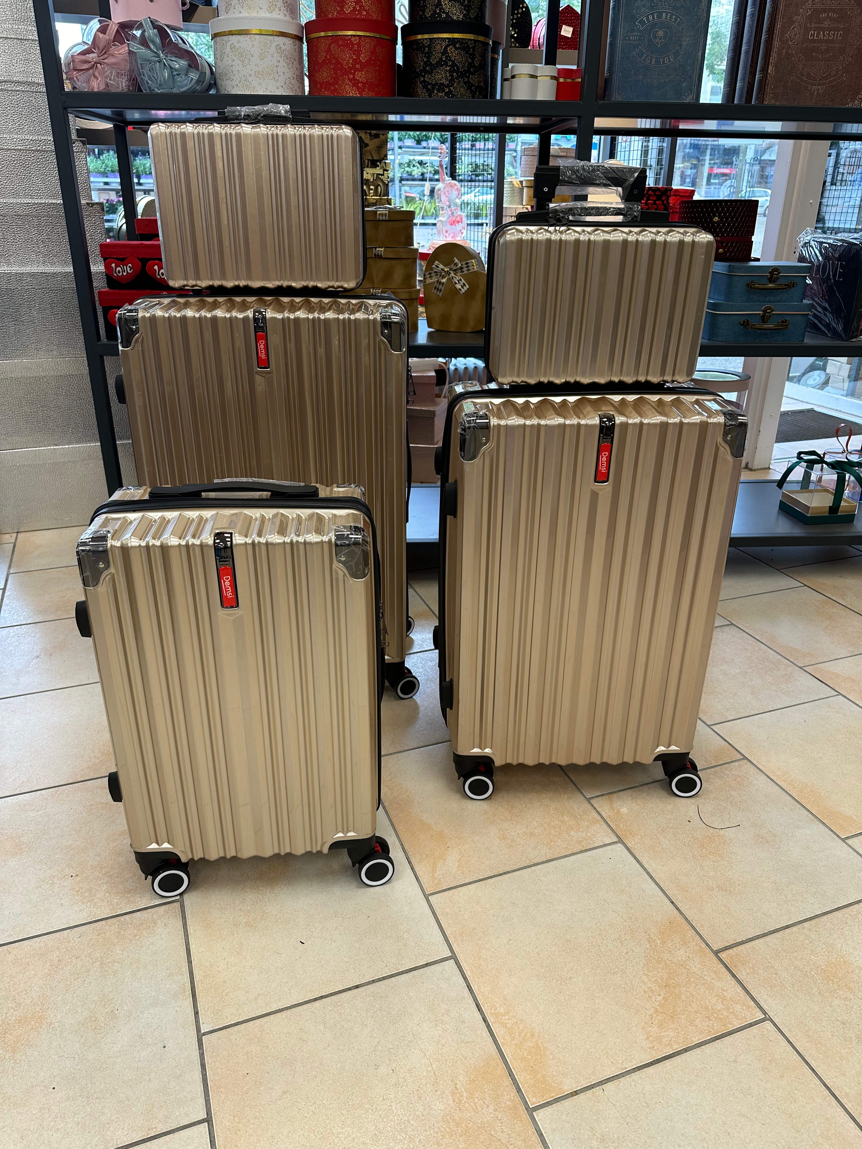5-piece suitcase set