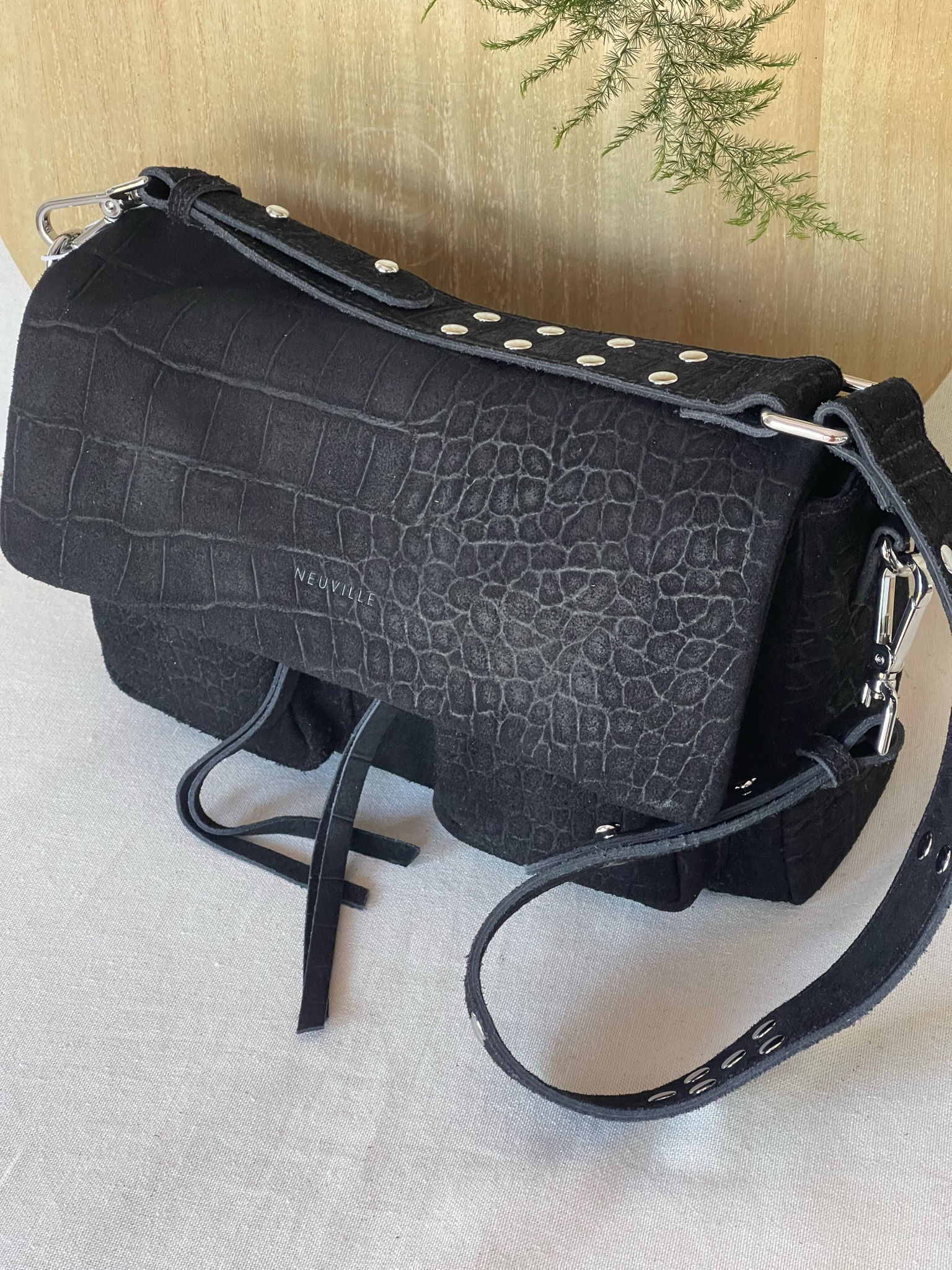 MAX - sac à mains - Cuir - 2 poches zippées avant / Fermeture rabat CROCO SUEDE