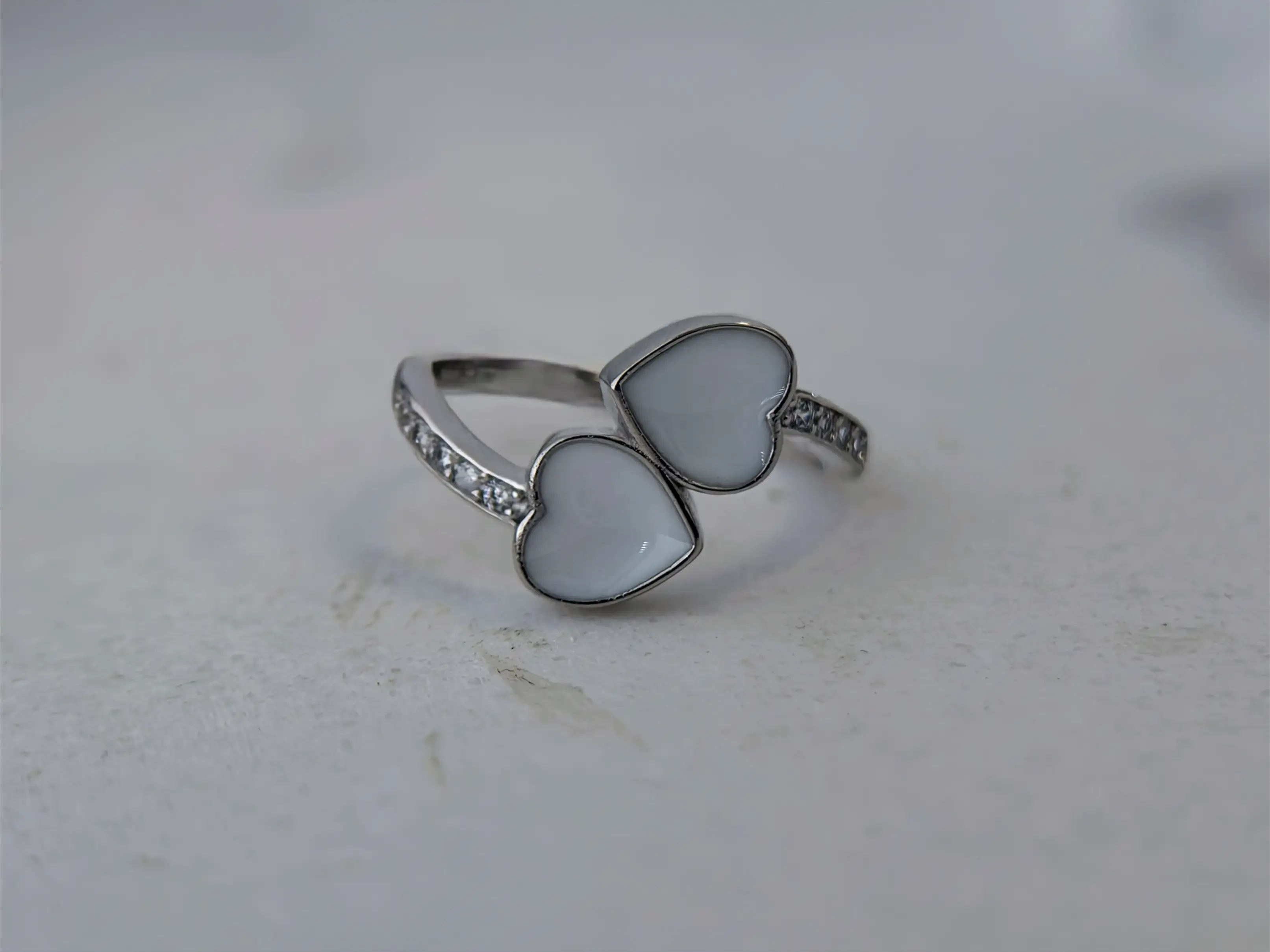 muttermilchring herz, silberner Ring mit zwei Herzen als Erinnerungsschmuck