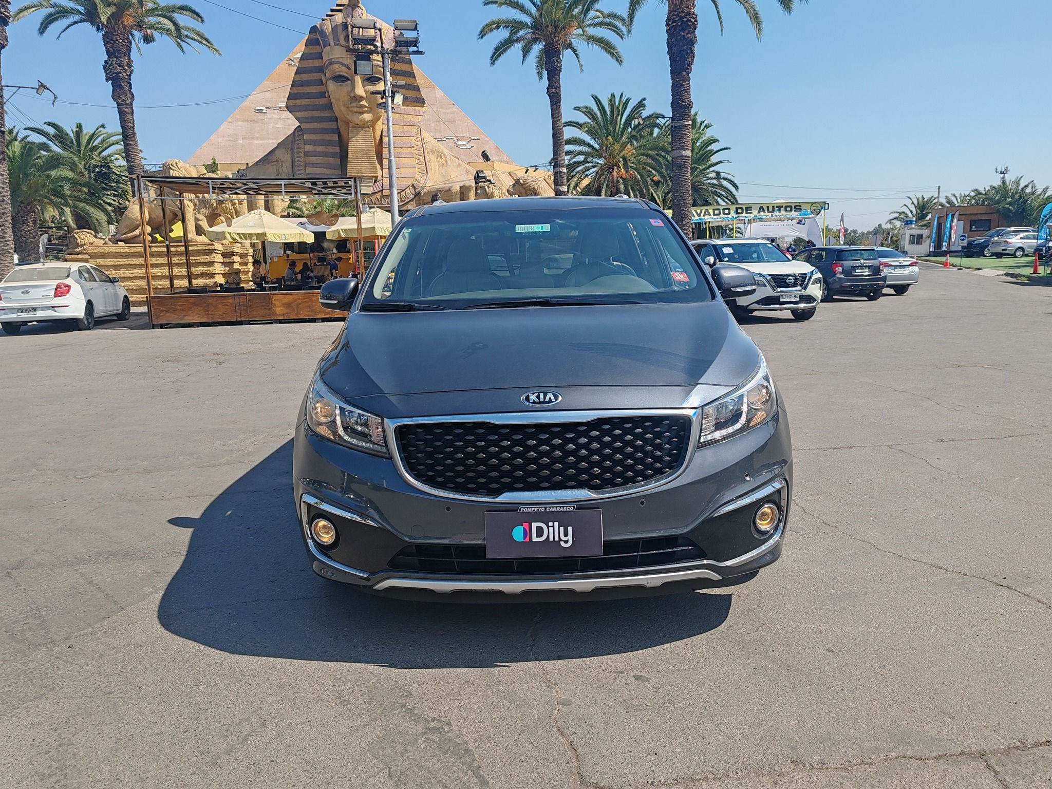 KIA GRAND CARNIVAL LIMITED