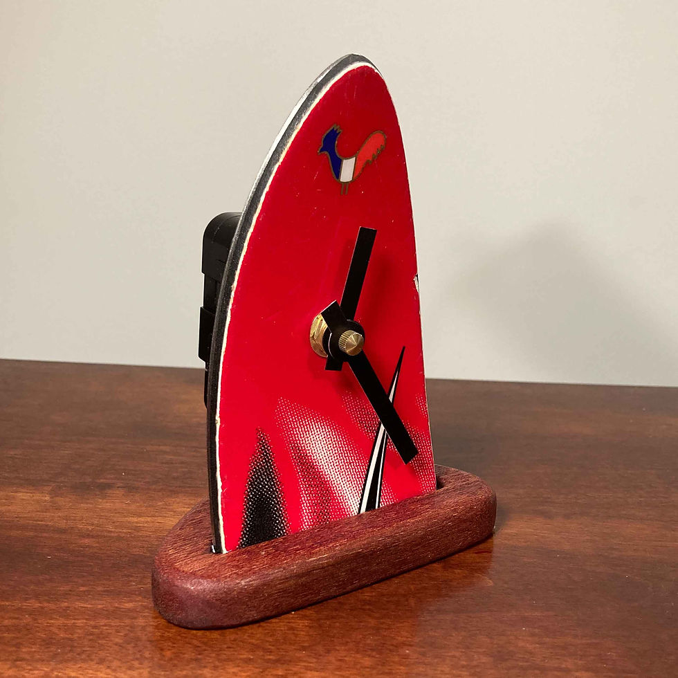 Thumbnail: Ski Clock Vintage Rossignol – Magic Carpet