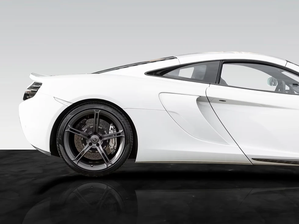 Miniature : McLaren 650S coupé Carbone Echappement Sport