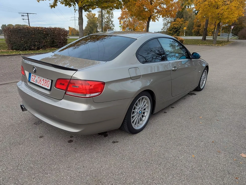Miniature : BMW 325i COUPE E92 218ch BOITE MANUELLE