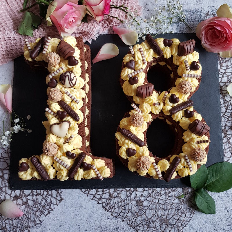 Number Cake, Kuchen in Zahlenform, hier die 18