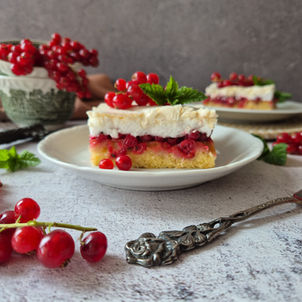 Johannisbeerkuchen mit Baiser