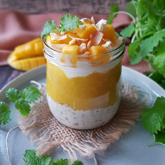 Mango Overnight Oats (TM)