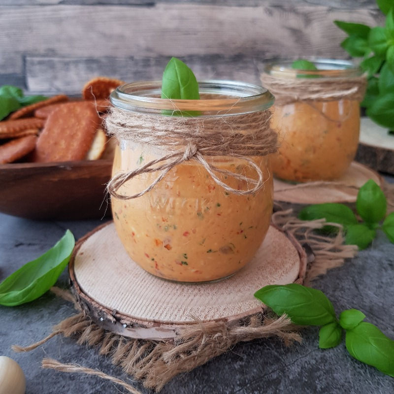 Ajvar Feta Dip