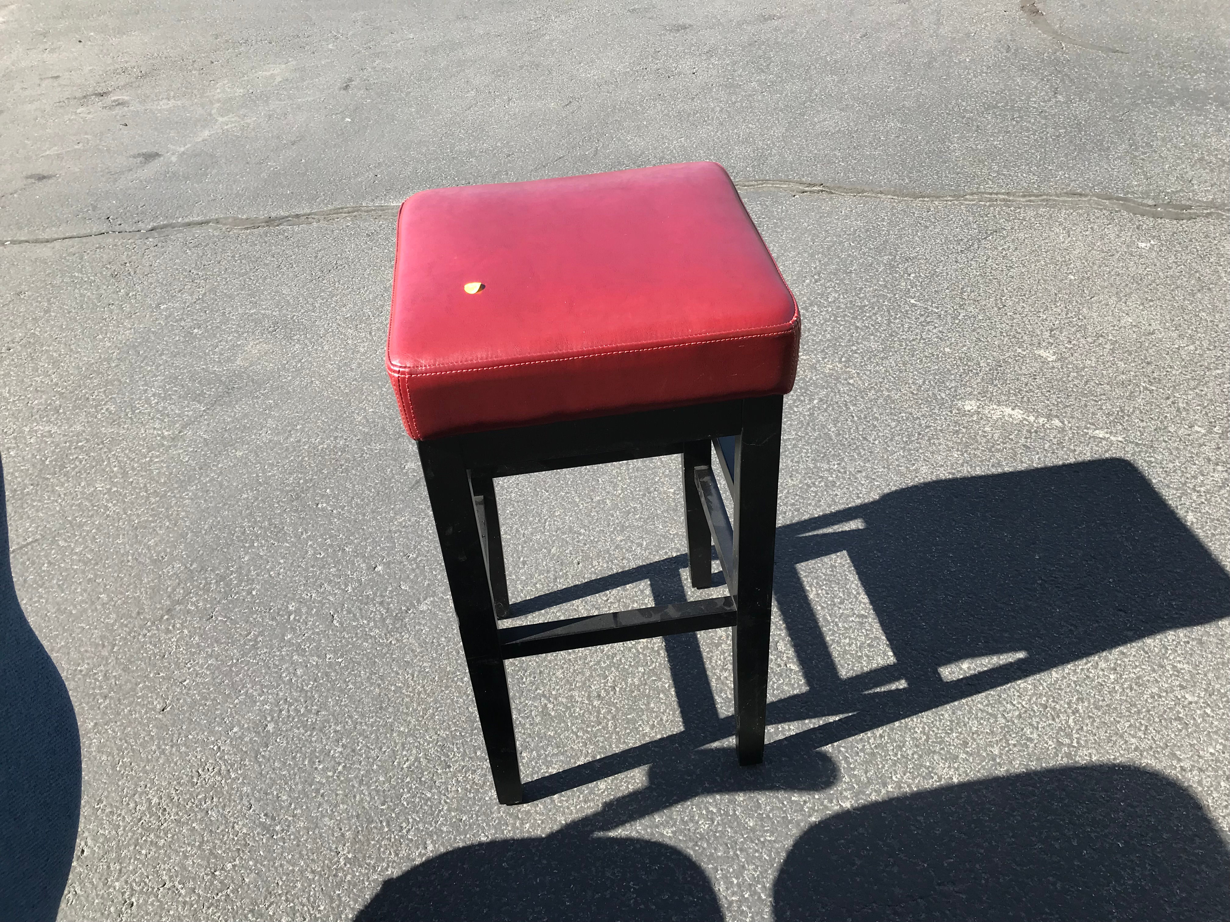 RUST/RED FAUX LEATHER BARSTOOL