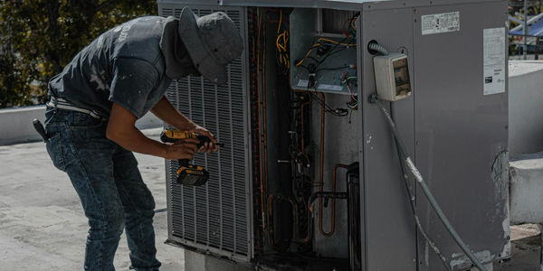 How to Become an HVAC Technician in 7 Steps (2025)