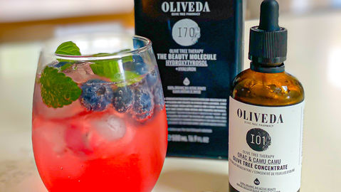 🌿 The Glow Mocktail: A Radiant Sip of Wellness with Oliveda I01 + I70