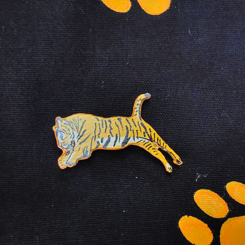 Tiger Ripper Pin Tiger Lapel Pin | wrcs