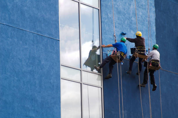 How Commercial Building Painters Prepare Surfaces for Long-Lasting Results?