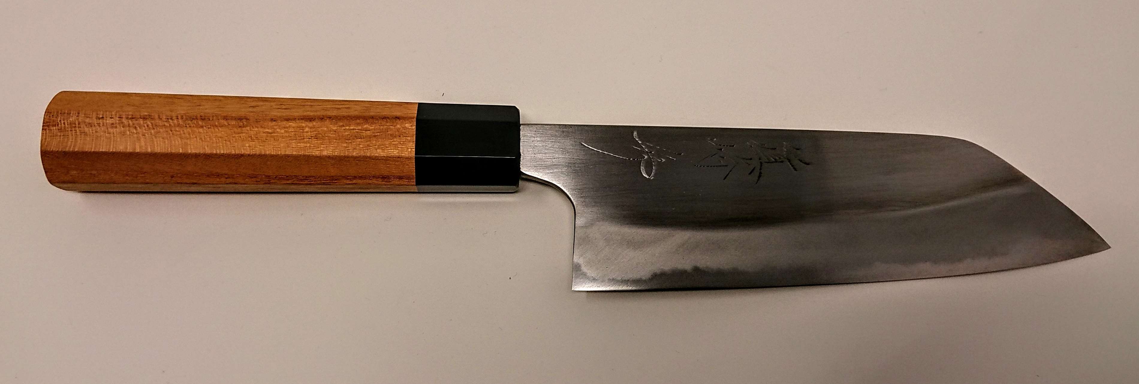 Hammer Forged Shirogami2 Santoku150mm