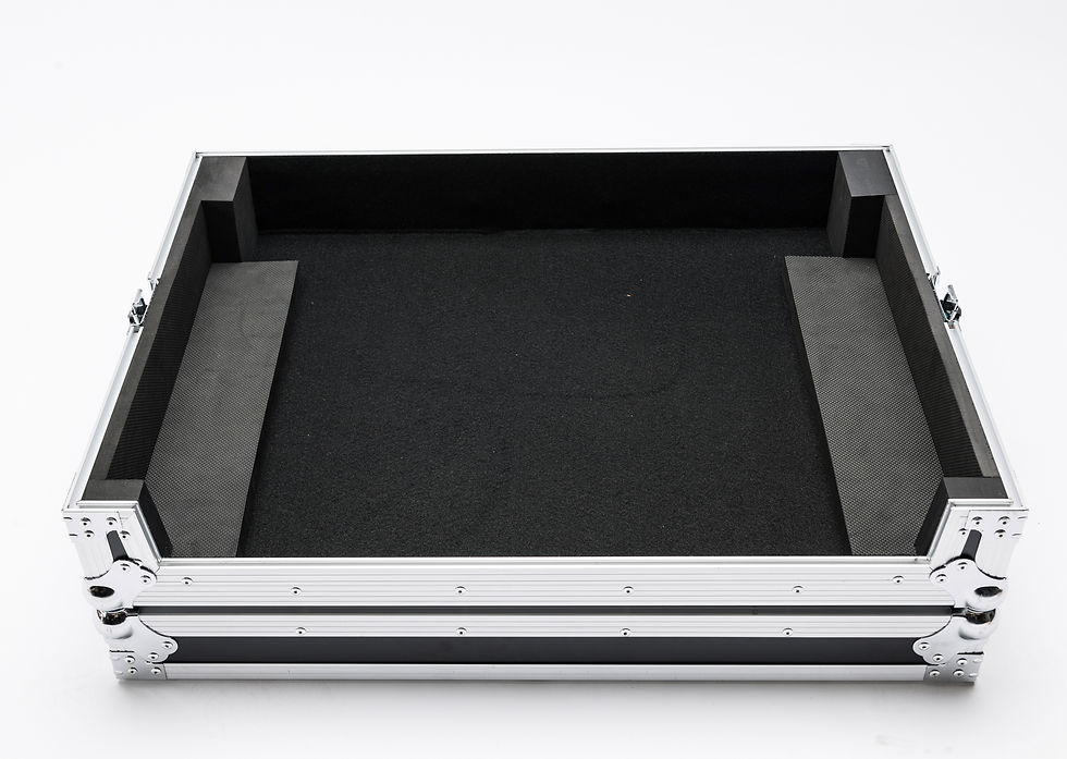 Miniaturbild: DJ-CONTROLLER CASE PRIME 4