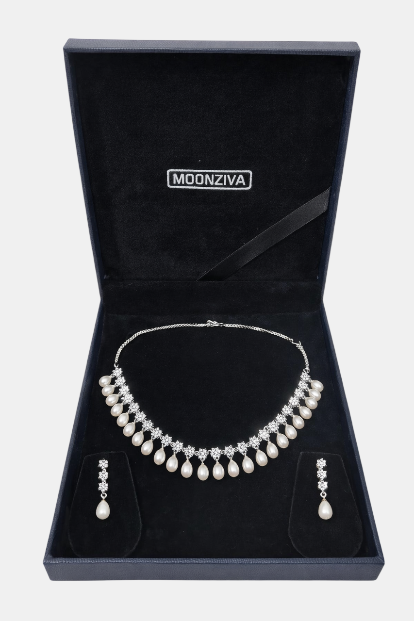 Thumbnail: Dazzling Drops Of Moon Pearl Set-White