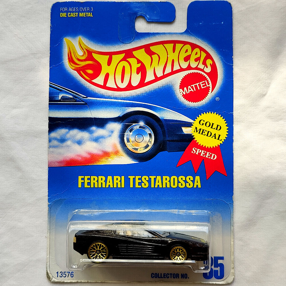 Hot Wheels Gold Medal Speed Series Ferrari Testarossa mặt trước