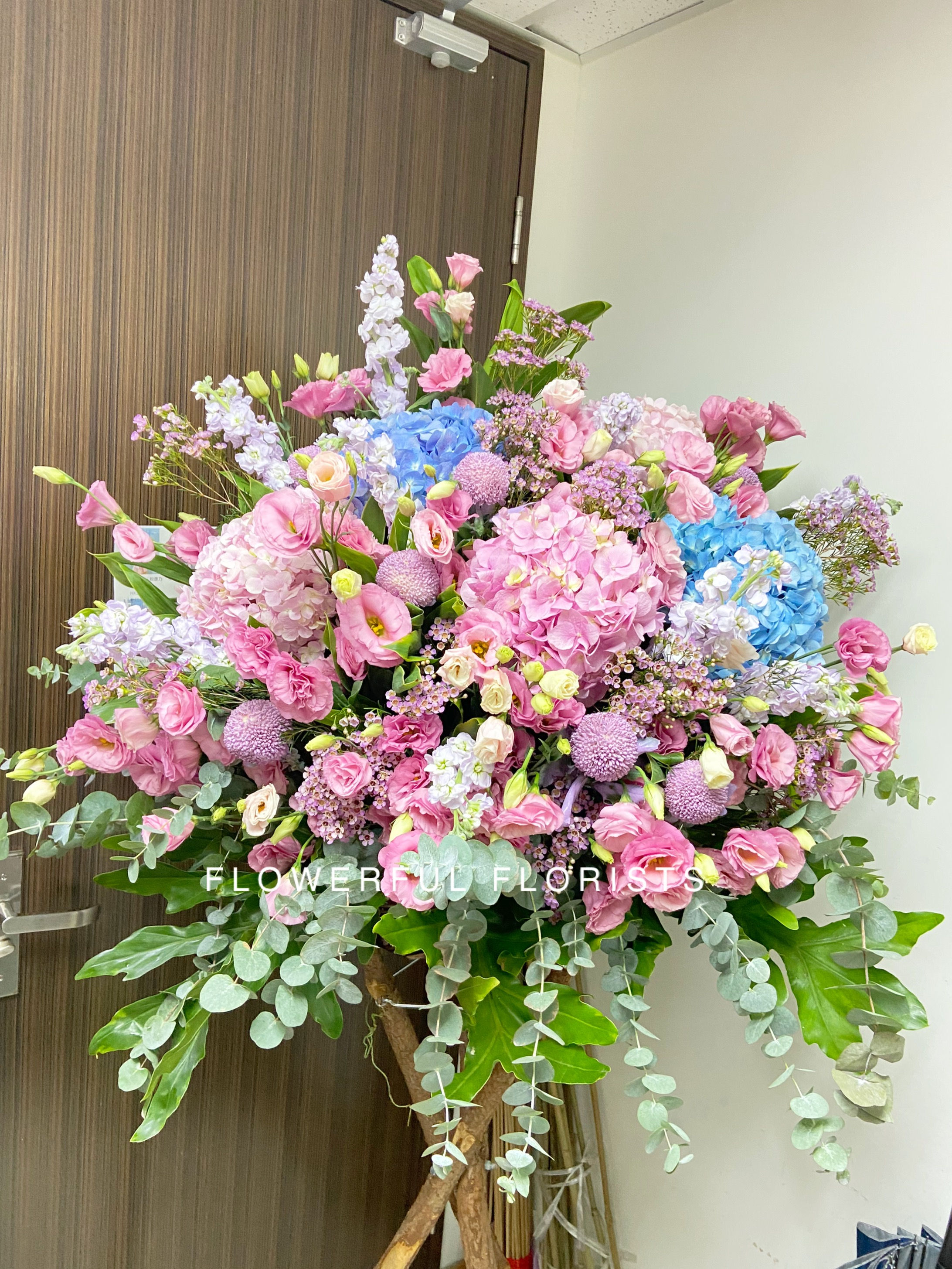 OP57開張、恭賀花籃