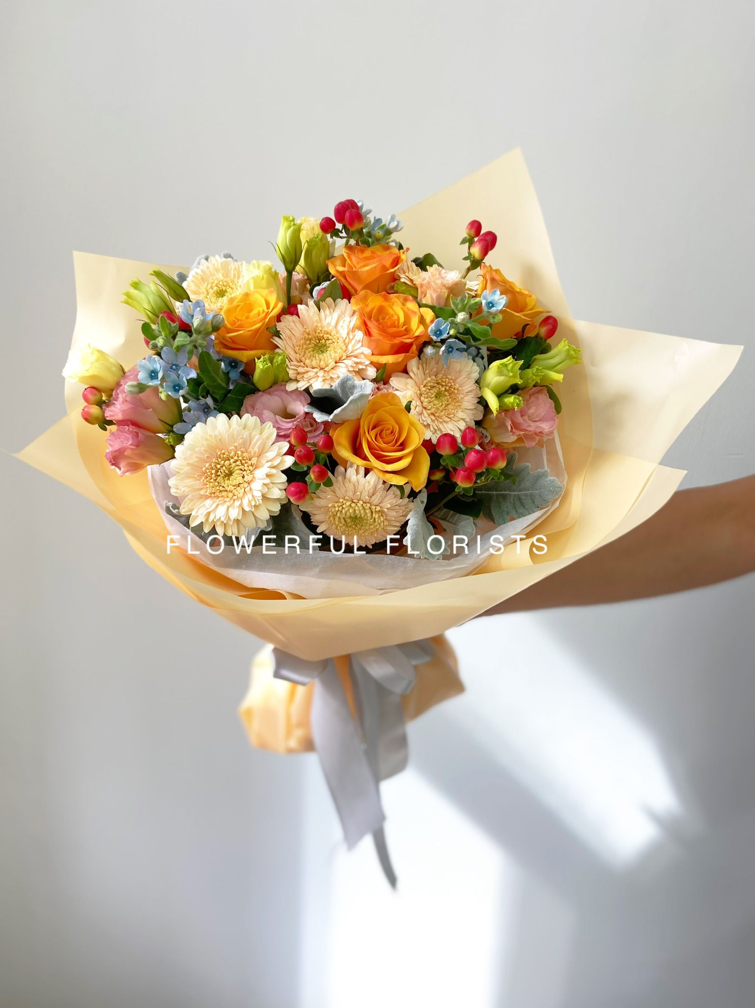 BO154 橙色玫瑰、香檳色太陽花束