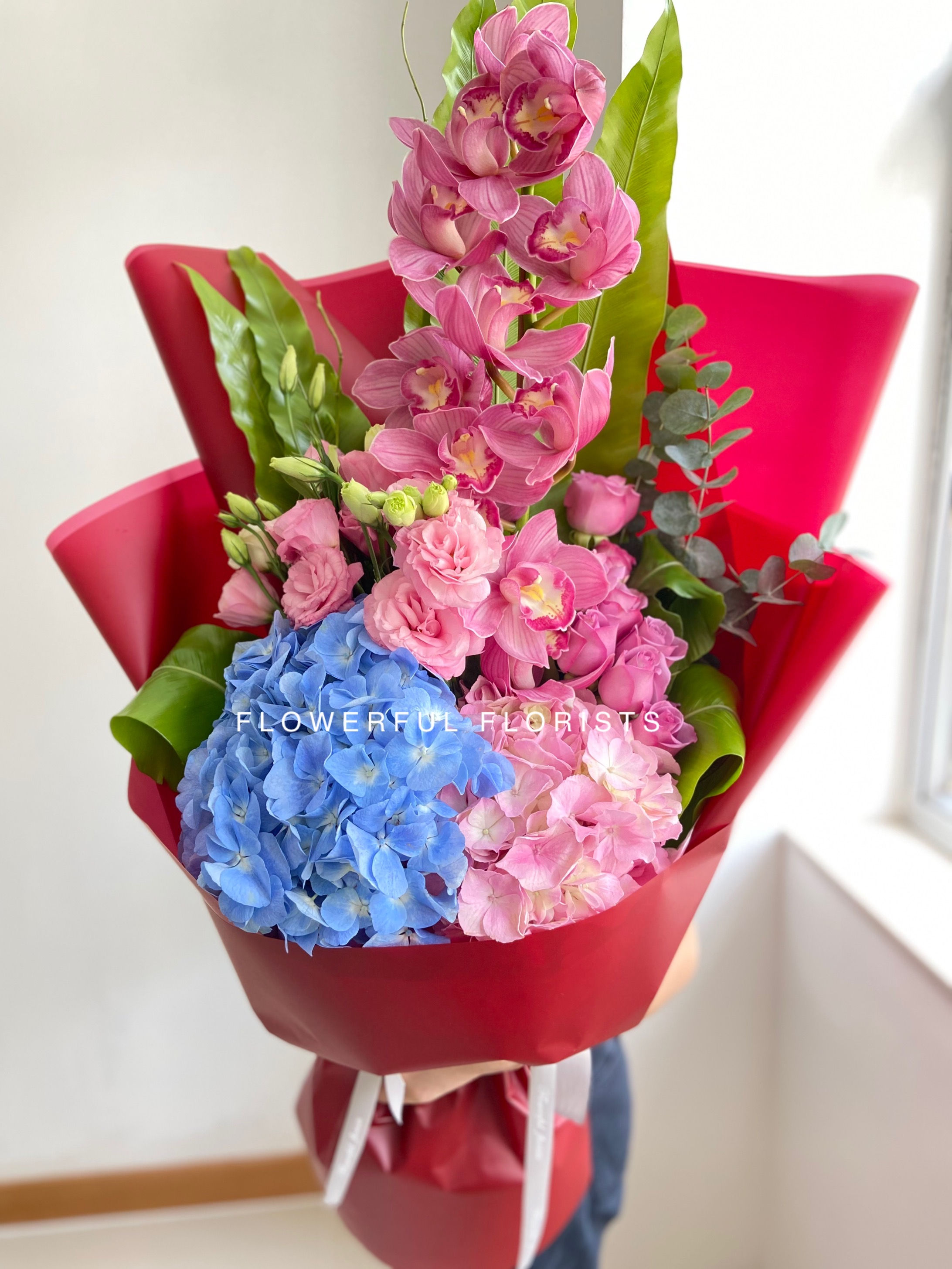 BO65 荷蘭粉惠蘭、繡球花束