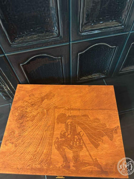 coffre medieval en bois personnalisé
