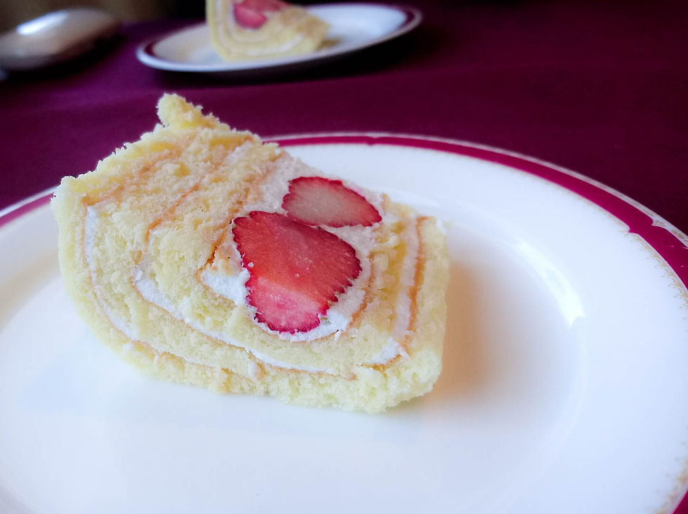 いちごのロールケーキ