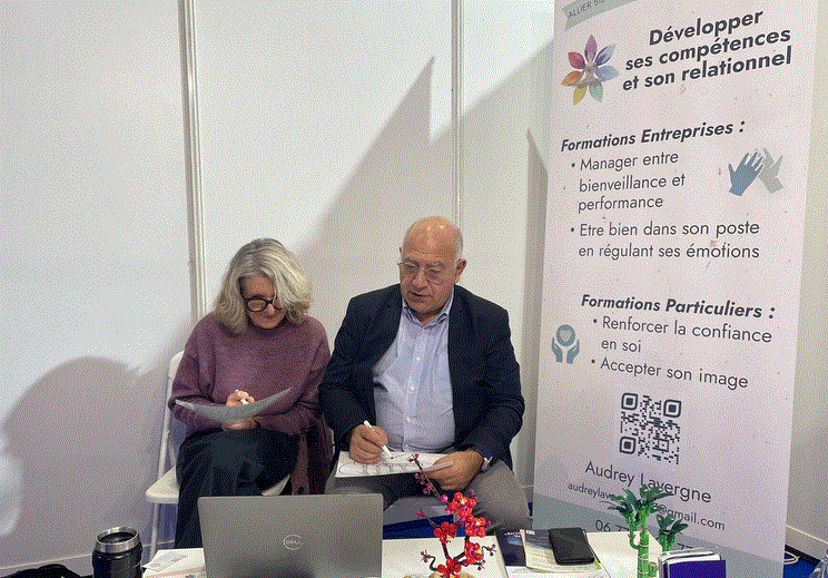 Caroline Marjot et Serge Yahia salon H2E 021225.GIF