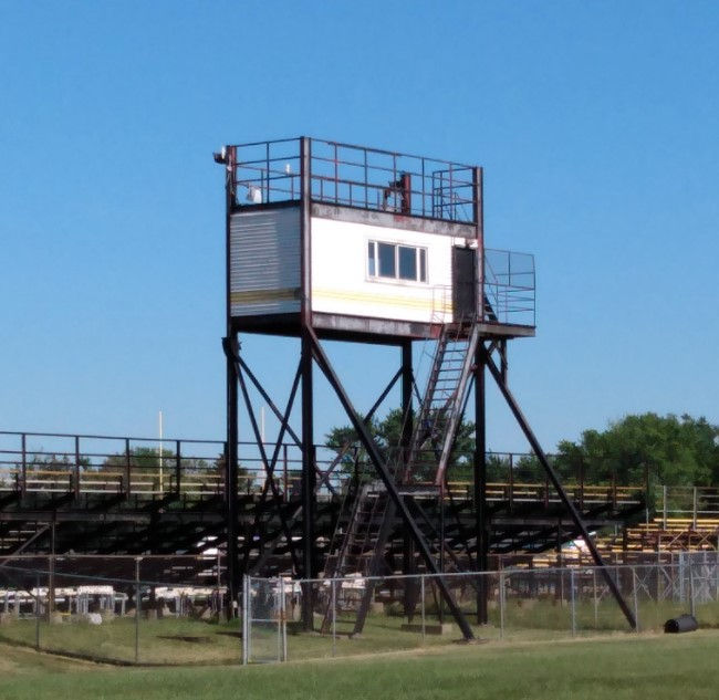 Deep Dish Football Tour 2022: Stop #8 Marian Catholic - Playoff Hungry