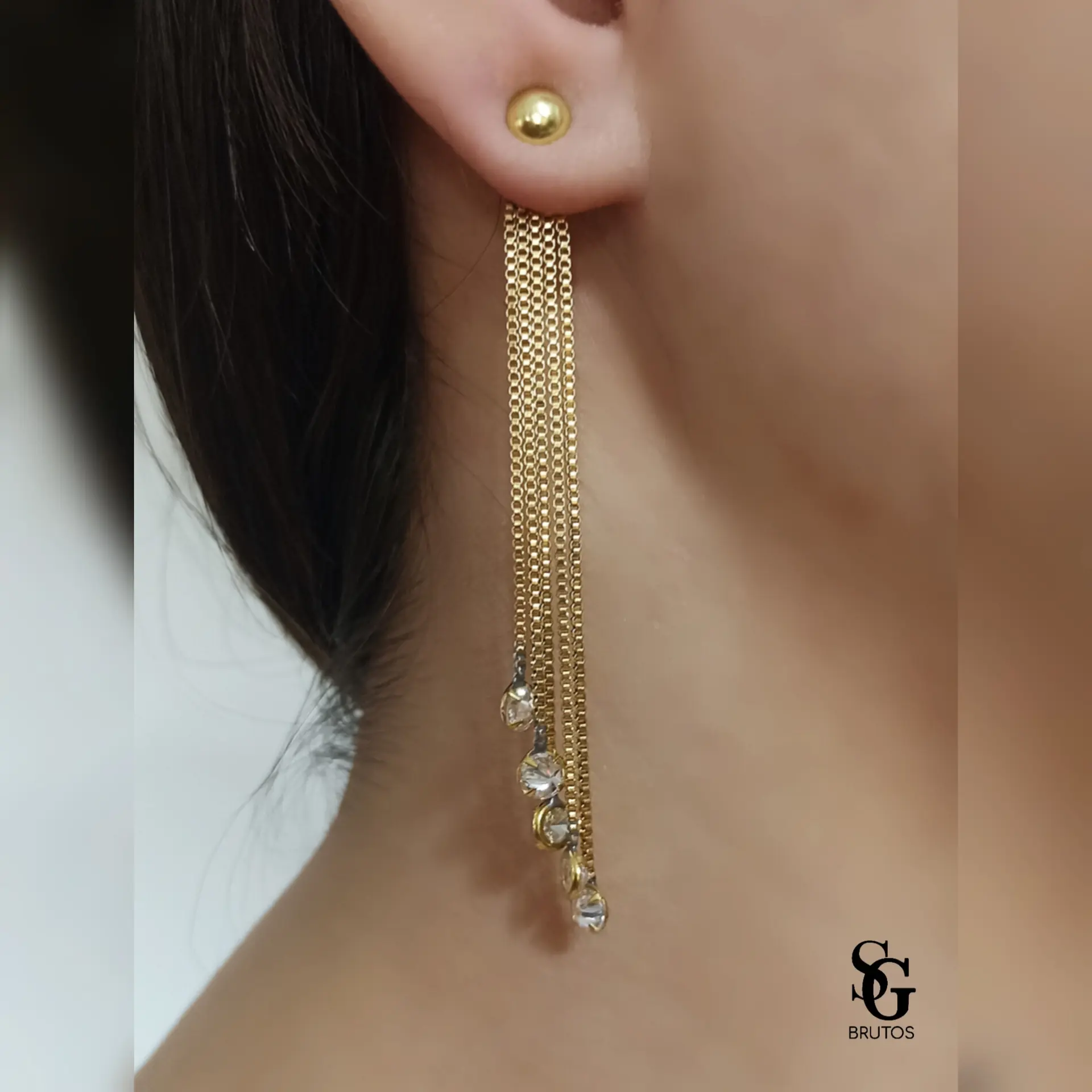 Brinco Franja 5 Fios Zirconia - FR026