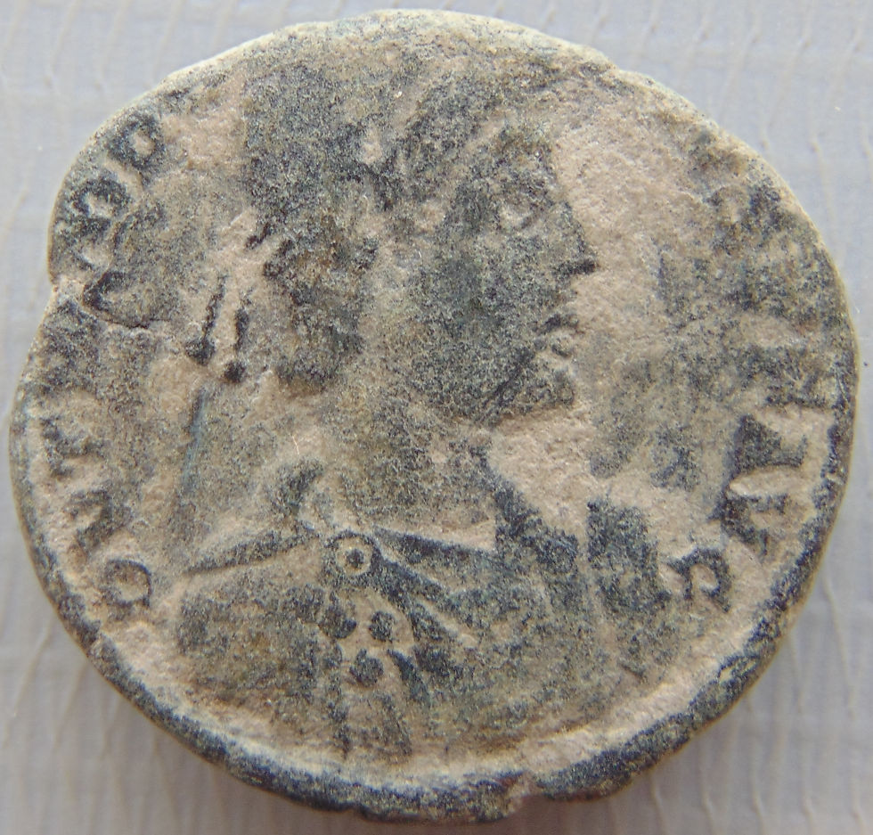 Moeda Romana Antiga Theodosivs - 392-395 DC