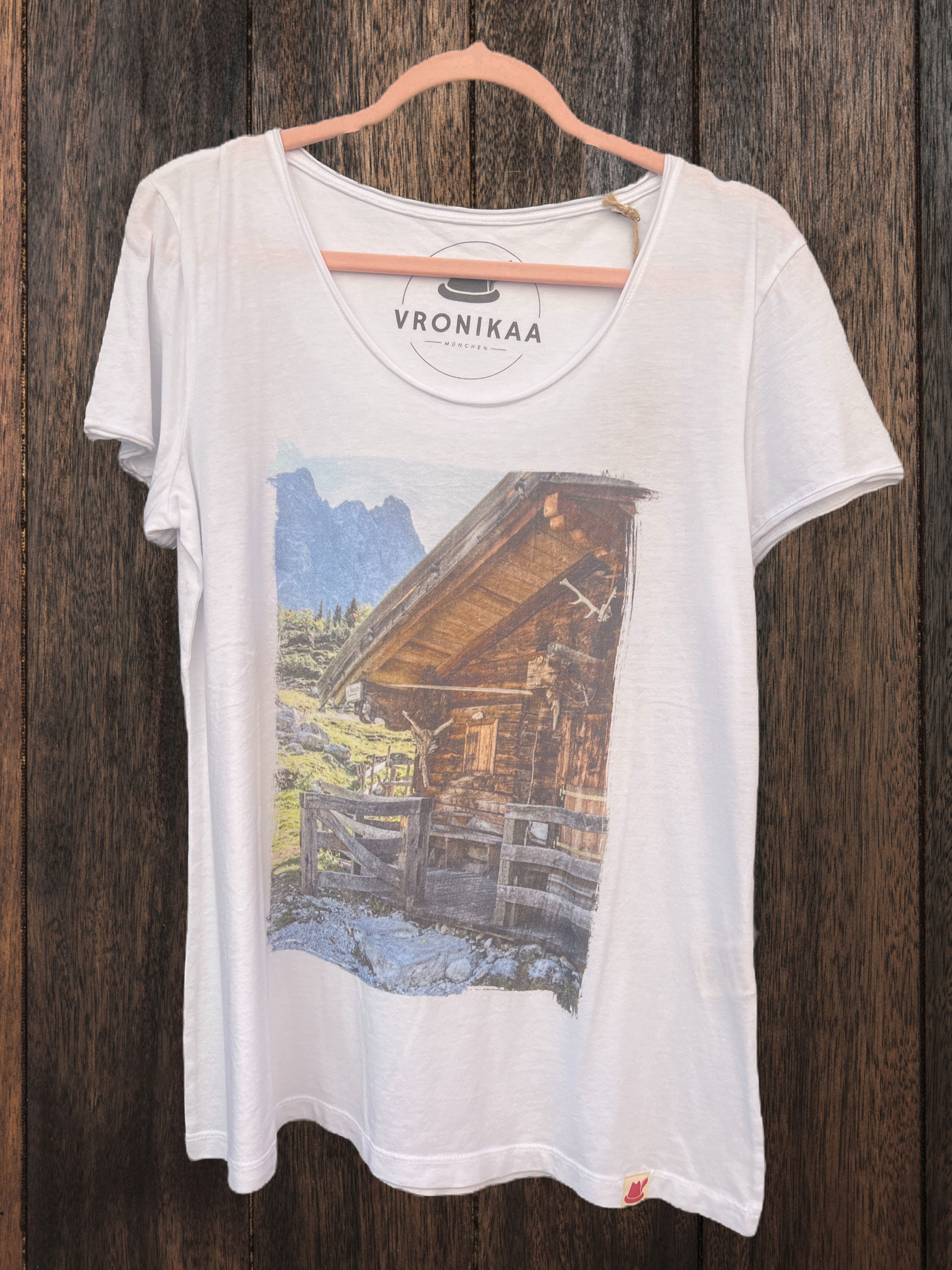 Damenshirt Almhütte