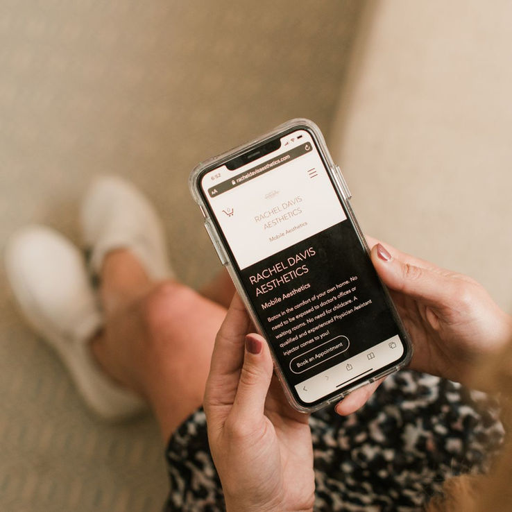 Rachel Davis Aesthetics Mobile Injector.jpg