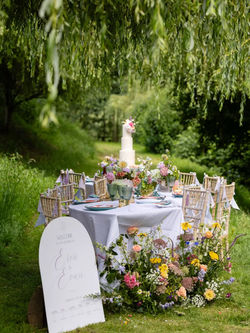Styled Shoot Riverside Cabins