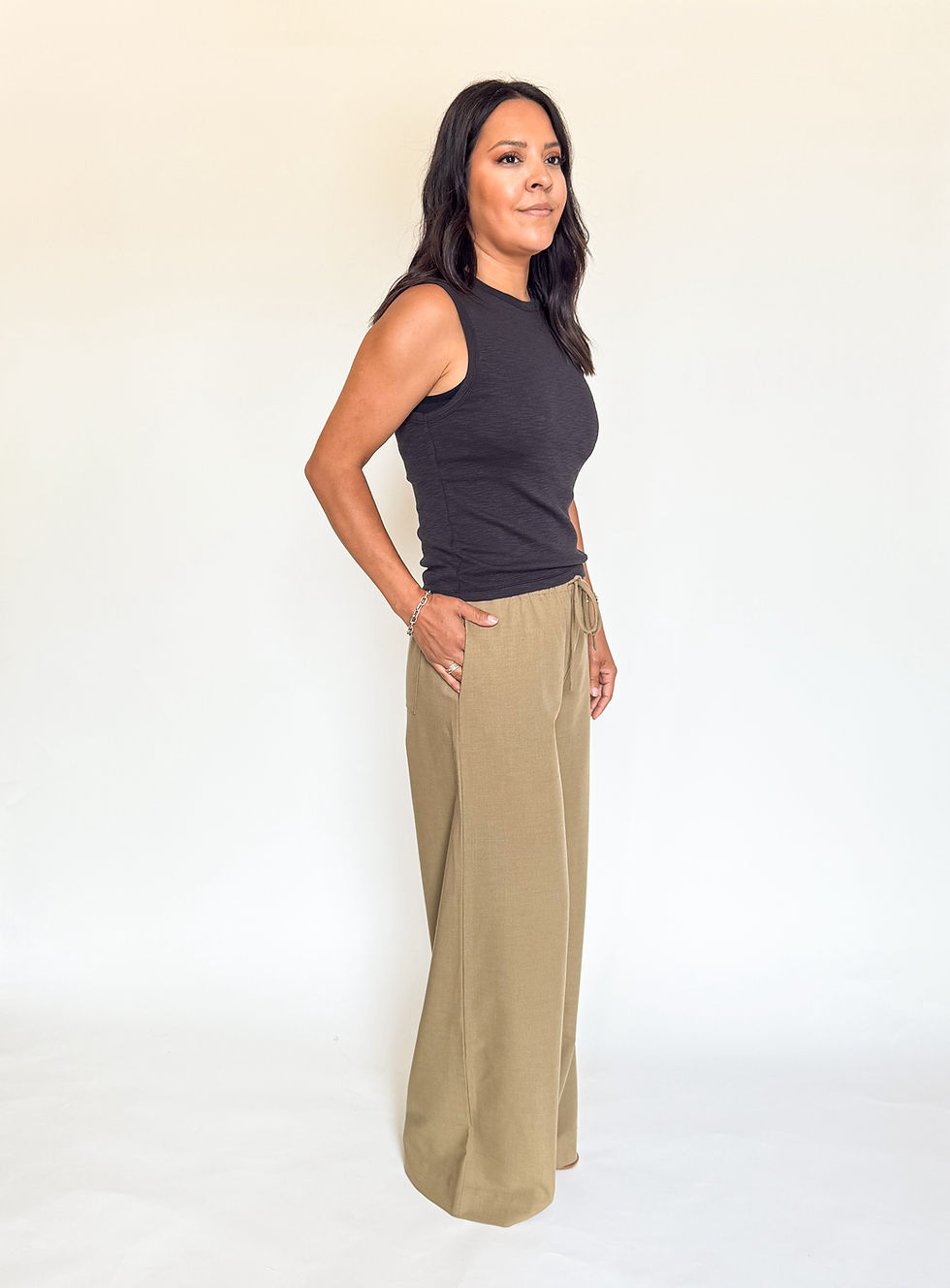 Thumbnail: The Vera Pant