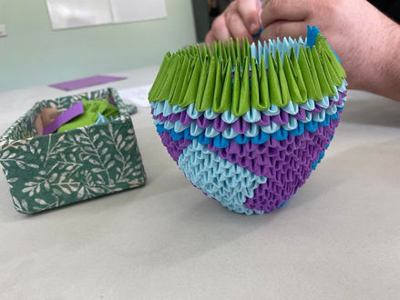 Lifeline Mid Coast and Dark Alley Collectables have joined forces to host Origami artist John Hender