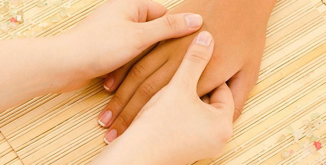 Book a Discovery call with Shona Russell from Soul Synergy Healing