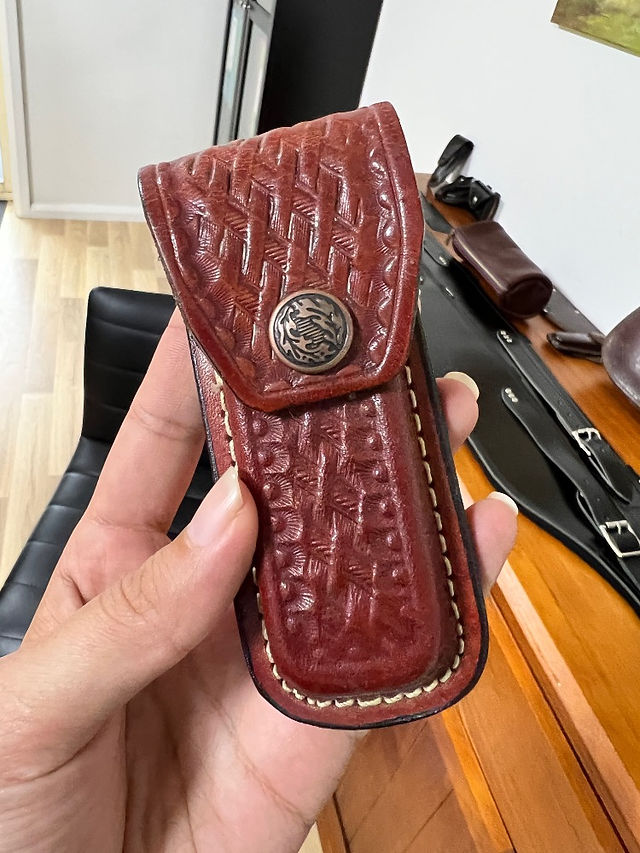 Pocket knife pouch, Harold Vickery & Son, Featured on Brilliant Online