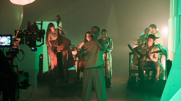 Maik Styrnol_punchline studio_WeLive - Leevo.jpg