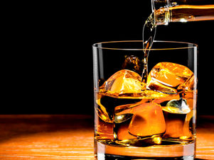 Curiosidades gastronómicas: la historia del whisky