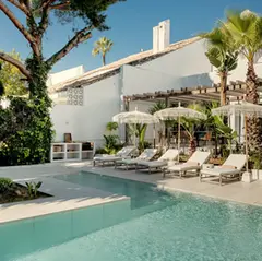 Luxury private villa with pool in Marbella
