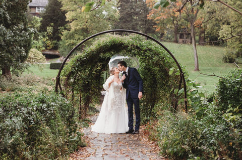 bride groom wedding dress