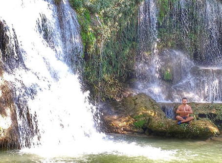 Quer acabar com o estresse? Tome banho de cachoeira!
