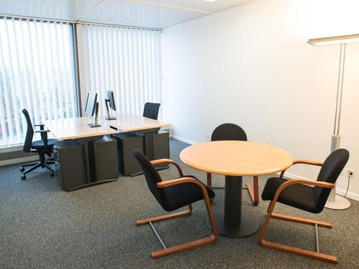 Le35 Serviced Offices in Geneva Switzerland. 24m2 office with ceiling-to-floor windows