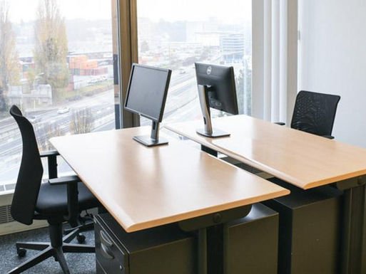 Le35 Serviced Offices in Geneva Switzerland. 24m2 office with ceiling-to-floor windows