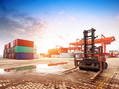 VietnamNews_Viet Nam records $1.35b trade deficit in first half of June