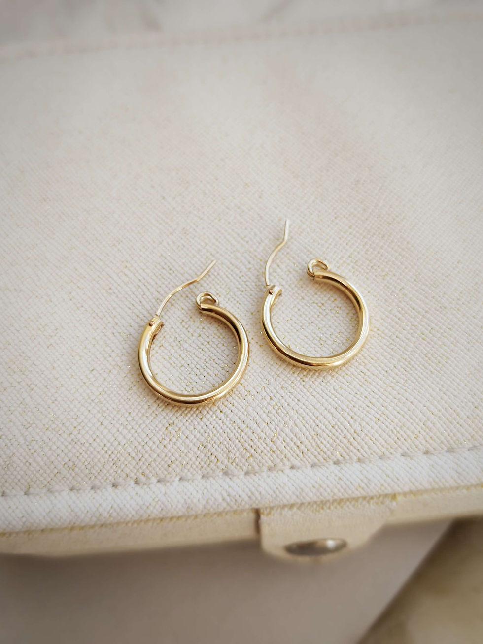 Thumbnail: midi hoops