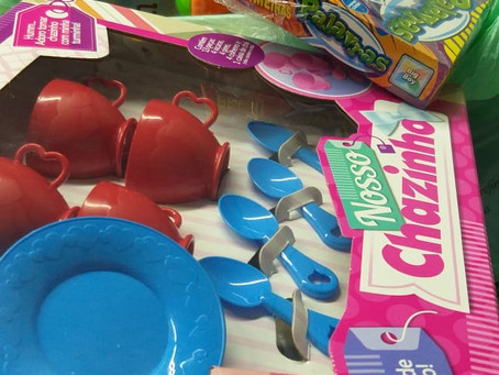 Grupo Salineira distribui mais de 1.100 brinquedos arrecadados na campanha Seja Um Ajudante de Pap
